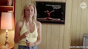 Atriz americana famosa de tetas naturais Maggie Gyllenhaal em suas cenas de sexo mais quentes