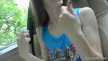 Fazia frio lá fora então novinha topou ir com estranho e dar pra ele