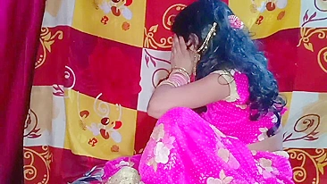 Bhabhi mama pau do devar e leva na xota em vídeo indiano