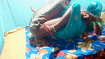 Namorado da irmã nunca cansa de foder a xoxota indiana da bhabhi