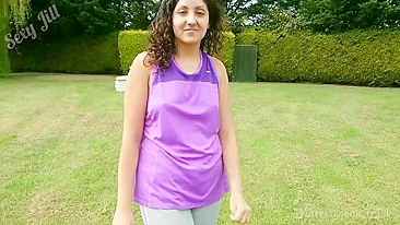 Creampie é o resultado do sexo bareback da Bhabhi e devar indiano ao ar livre