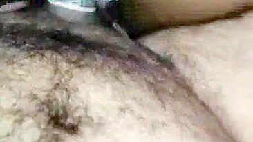 Vídeo desi mostra Bhabhi indiana amando cavalgar de costas