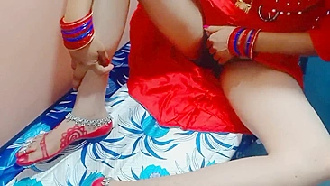 Bhabhi entediada se anima com sexo filmado com devar indiano