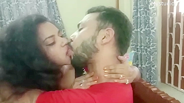 Pornô desi com indiano socando pau na xota da Bhabhi morena