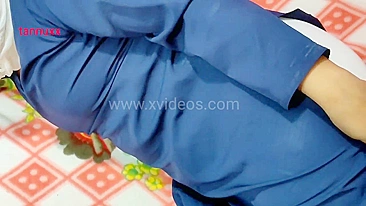 Bhabhi nerd goza com pau do devar indiano até encher a xota