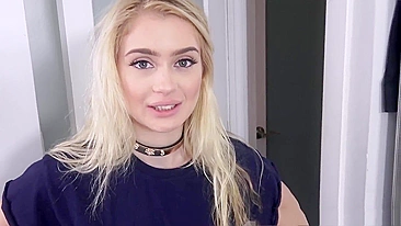 Irmã Rabuda Anastasia Knight de Quatro Levando Vara com Força