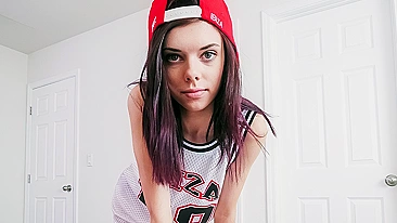 Irmão agressivo e irmã tarada Audrey Grace - SisLovesMe