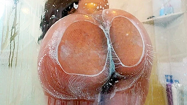 Nada melhor pra milf preta peituda que um pauzão gigante