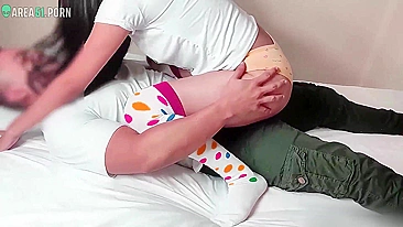 O dia que abusei da minha enteada inocente e meti nela