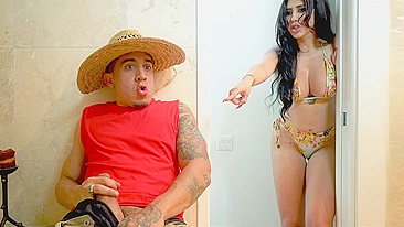 Diva peituda pega vizinho batendo punheta e faz boquete