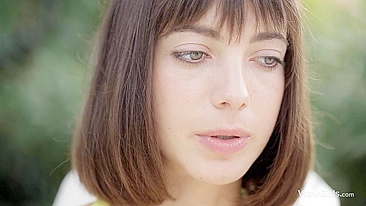 Galera ansiosa pela ação XXX da garota nua pós-entrevista