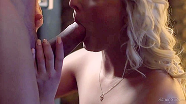 Gatinha magnética de meias elegantes Katy Rose mama e transa impressionante com amante atlético Matt Bird