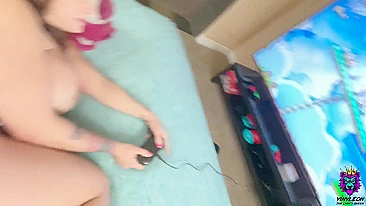 Cara tarado enfia o pauzão na buceta apertada da tia sem calcinha