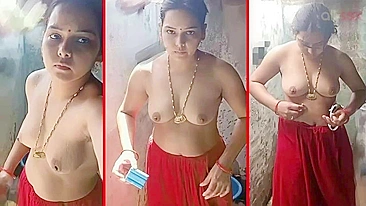 Irmã indiana safada flagrada nua na cam antes da foda, pornô indiano