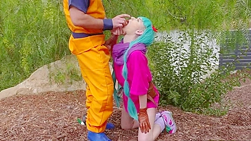 Sortudo curte boquete duplo ao ar livre com cosplayer gata