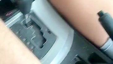 Gata árabe convence motorista a dar grana com ajuda dos peitos XXX