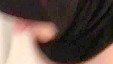 Cara ousado apalpa tetas caídas da madrasta iraniana e mais