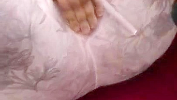 Mãe saudita safada chama maridão pra foder buceta de missionário