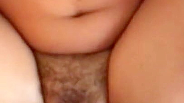 Puta árabe amadora esguicha sem parar levando rola grossa