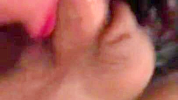 Mãe marroquina porca curte foda na cara de perto por baixo