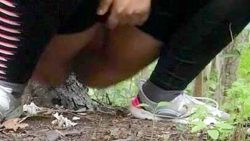 Mãe árabe mija em lugar quieto mas filma o processo safado na câmera