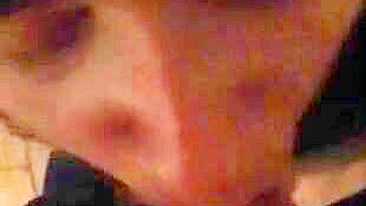 Mãe do Catar tá chateada, mas grana por boquete no banheiro anima