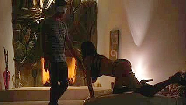 Cara curte ménage XXX com a namorada e a mãe dela peituda