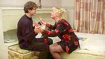 Loira mamãe adora o sobrinho do marido e até mama seu pauzão