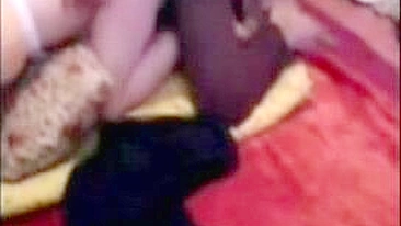 Mãe árabe porca topa foder o primo gato do marido