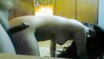 Marido convence mãe árabe a gravar vídeo amador da foda quente