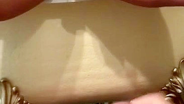 Esposa árabe quente mostra buceta e sexo hard na cam