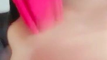 Mãe árabe peituda quente adora mostrar tetas em ângulos top