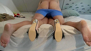 Esposa árabe nua de bunda apertada leva pau em hardcore caseiro