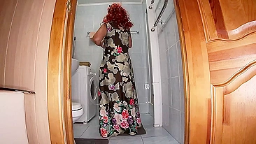 Cara Tarado Enfia o Pauzão na Bunda da Madrasta