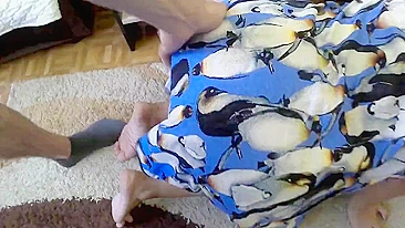 MILF rabuda diva é destruída no novo vídeo pornô anal incesto de mãe e filho