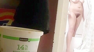 Vazou MMS Desi XXX: irmã indiana pega nua no banheiro