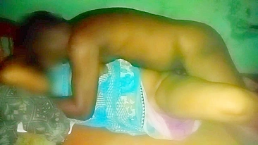 Pornô Indiano. Tia de Kerala transando com melhor amigo do marido