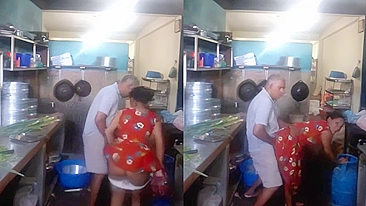 Tia trai o marido e fode com o vizinho enquanto ele tá fora