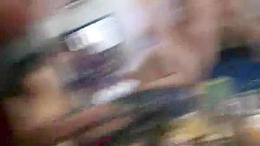 Novinha Bêbada e Tarada é Fodida com Força na Festa em Casa, com Palavrões e Gemidos Bêbados