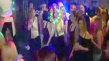 Fodendo Festa de Despedida de Solteira que Virou Putaria Louca