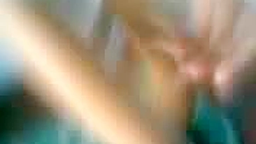 Lovelee Bêbada pra Caralho em Gangbang Selvagem