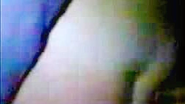 Garota Bêbada Fica Nervosa em Público Gritando Palavrões