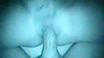 Casal Transando ao Vivo no NaughtyTube com Sexo Interracial Quente!