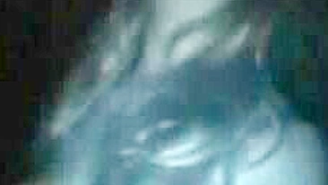 Casal Transando ao Vivo no NaughtyTube com Sexo Interracial Quente!