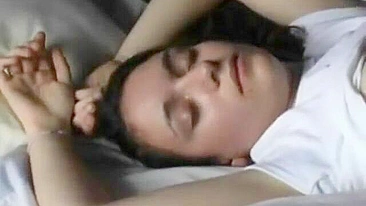 Adolescentes Palmadas e Humilhadas - Vídeo XXX