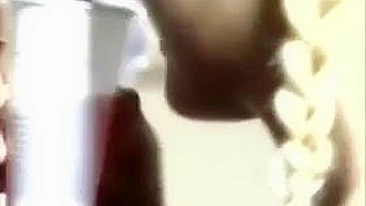 Dançarinas Teens Levam Palmadas