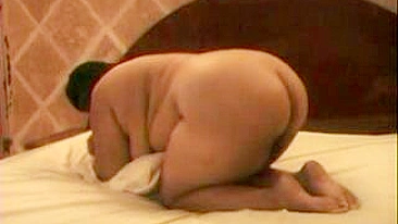 Palmadas na Bunda Grande da Esposa - Vídeo XXX pra Fãs de Surra