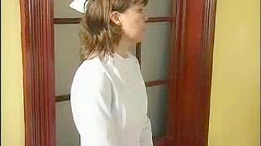 Palmadas em Colegiais Amadoras em Educação Exclusiva 2