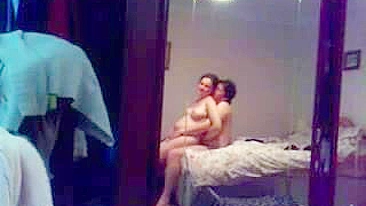 Casal Amador Faz Seu Próprio Filme Caseiro Safado!