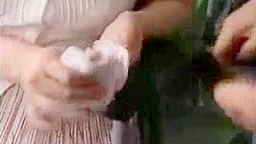 Pagando Passagem de Ônibus com App de Punheta